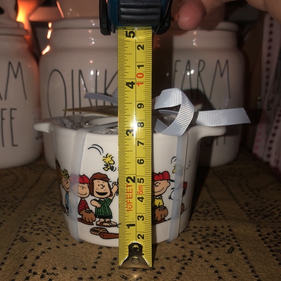 Rae Dunn Peanuts Characters Baseball Themed Measuring Cups - Picture 8 of 8